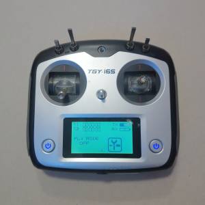 Turnigy TGY-i6S – 10kanálový RC vysílač