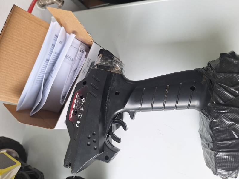 RC auto Himoto Monster EMXT-1 Beetle 4WD RTR 1:10