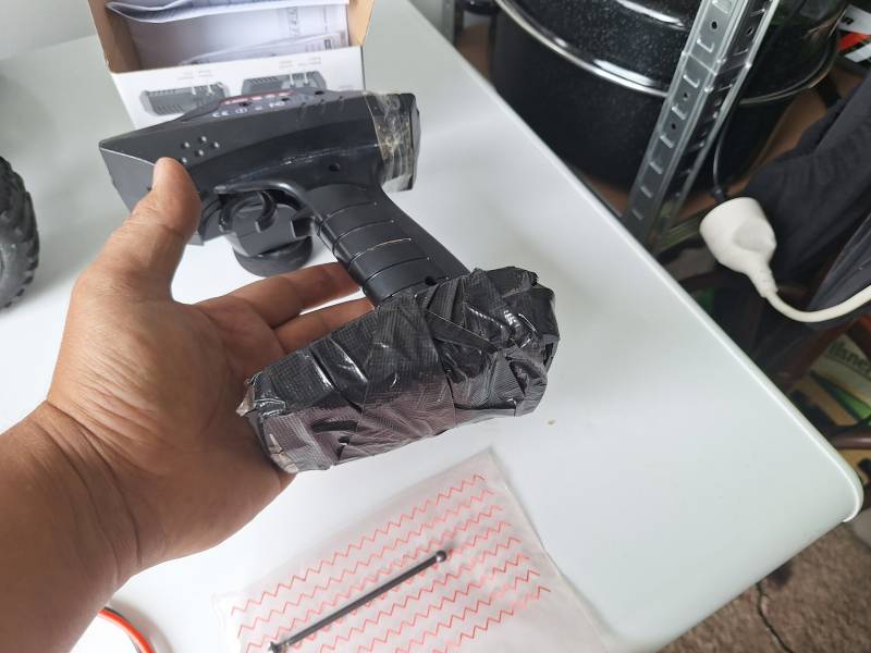 RC auto Himoto Monster EMXT-1 Beetle 4WD RTR 1:10