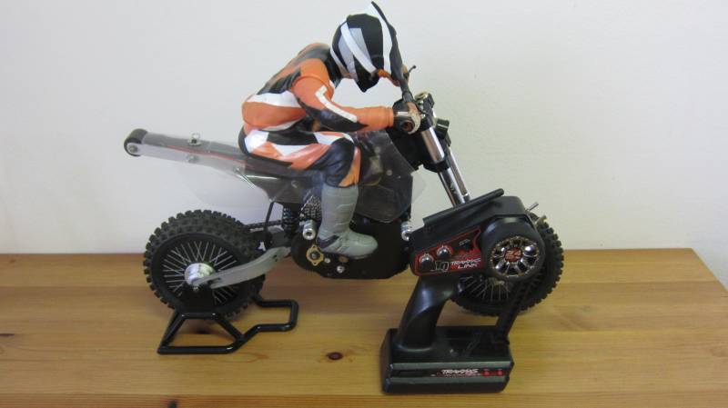 RC motorka ARX-540 1:4