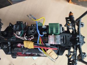 RC podvozek Carten T 410 R