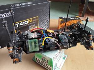 RC podvozek Carten T 410 R