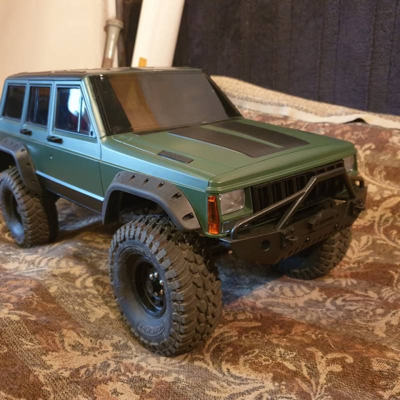 Jeep Cherokee hard body rtr