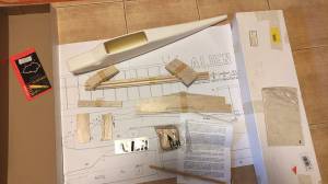 Stavebnice letadla ALIEN od Svoru s lamin. trupem!