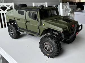 Karoserie URO Vamtac