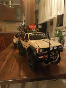RC Toyota HiLuxHighLift 4x4 Tamyia