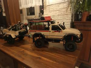RC Toyota HiLuxHighLift 4x4 Tamyia