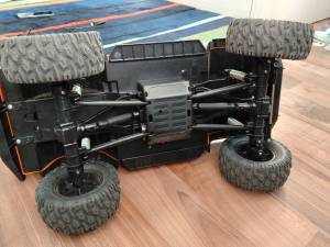 Landrover  1:18