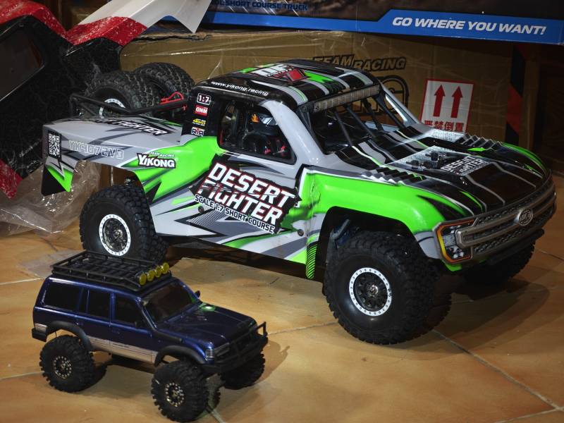 Trophy Truck 1/7 Scale RC Brushless Yikong DF7 v3