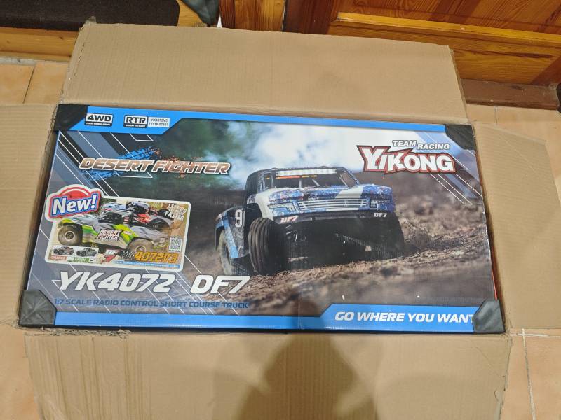 Trophy Truck 1/7 Scale RC Brushless Yikong DF7 v3