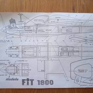 FIT 1800 od Modely a 2 serva HiITEC.