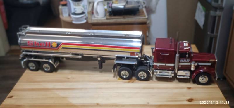 TAHAČ - King Hauler s návěsem