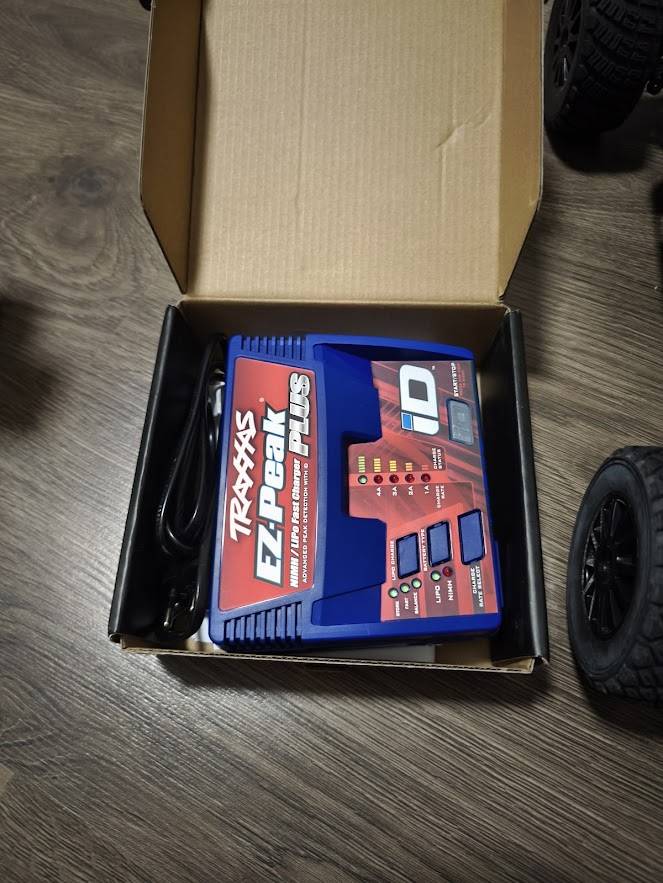 Traxxas Ford Fiesta ST Rally 1:10 VXL RTR