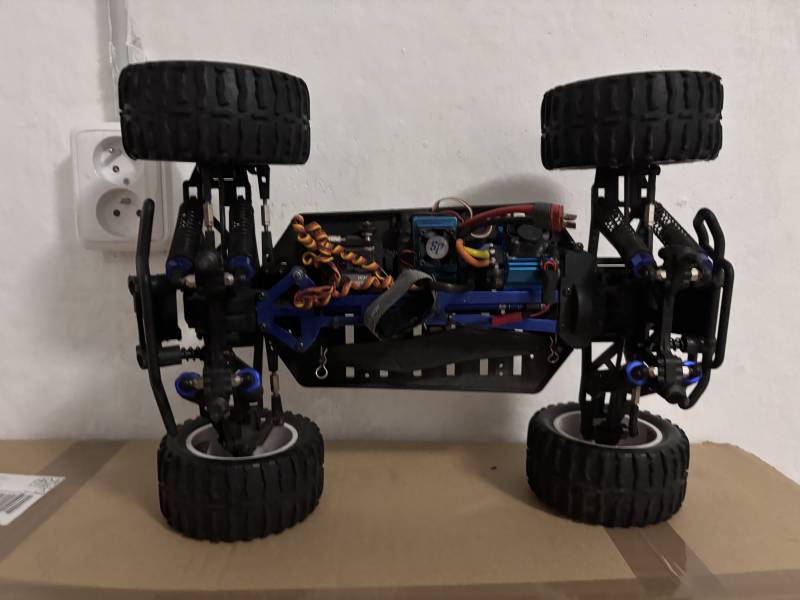 RC auto Himoto Monster Truck 1:10