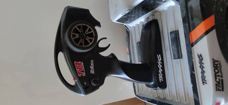 RC auto Traxxas Ford Raptor BL-2s 1:10 RTR Fox