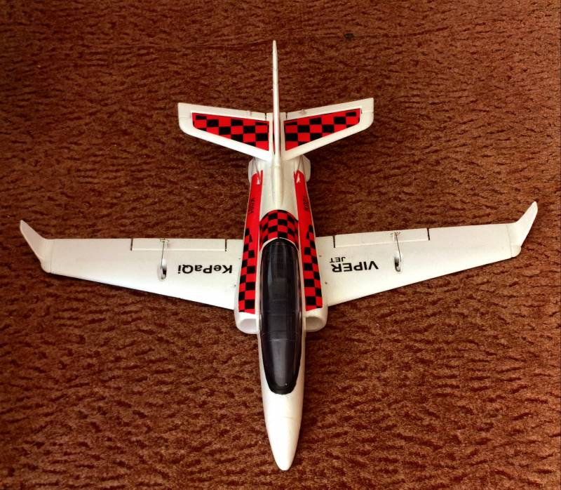 EDF JET - KPQ VIPER 760mm EPO - se stabilizací